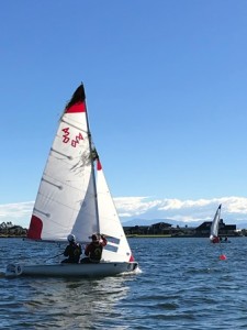 Note the weed on the mast, after a capsize!! Lake Hood